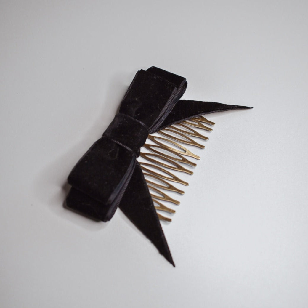 Brianna - Velvet Ballet Bow