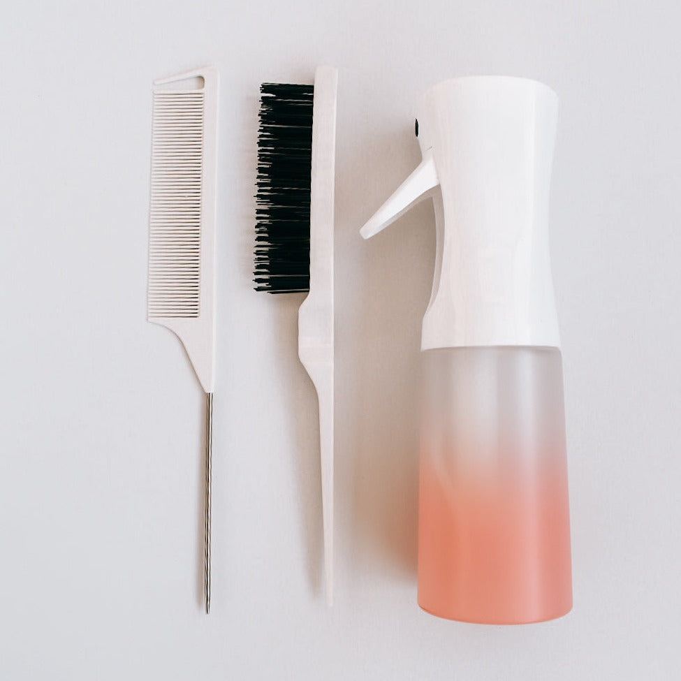 Comb and Spray Bottle Kit